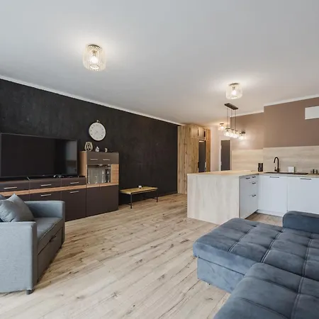 Lasek Marcelinski Deluxe Poznaň
